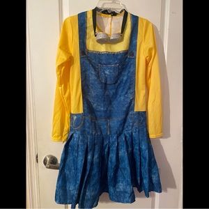 Adult Minion’s Halloween 🎃 costume